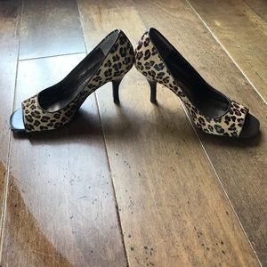 [victor alfaro] cheetah heels